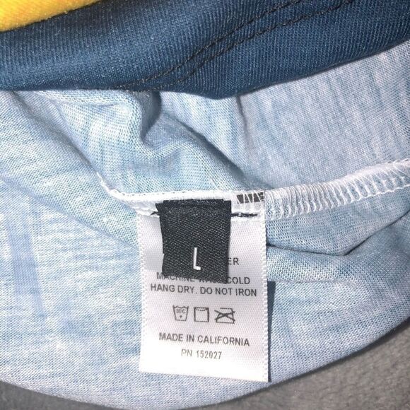 nwot Womens Large Mod Thread Graphic TShirt - Picture 5 of 6